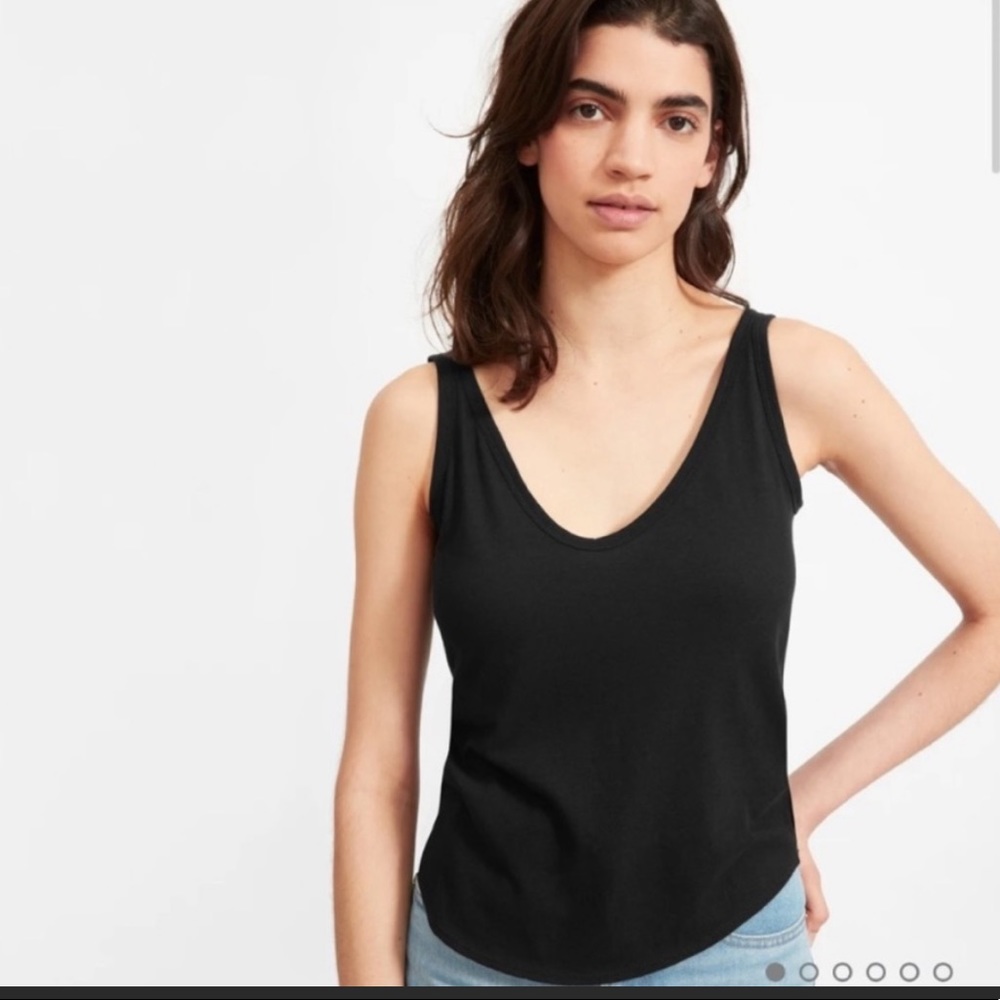 Everlane Air Tank